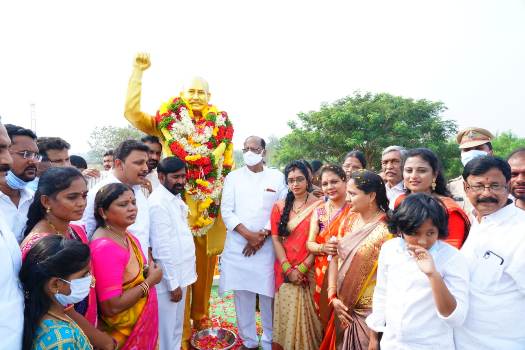 నెల్లికల్ లిఫ్ట్ నోముల స్వప్నం